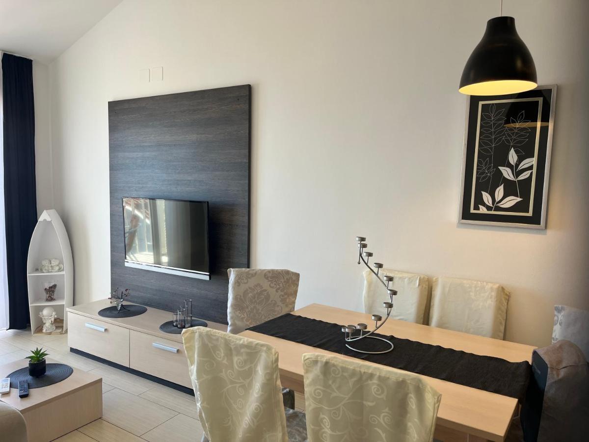 Apartman Maja Selce Exterior photo