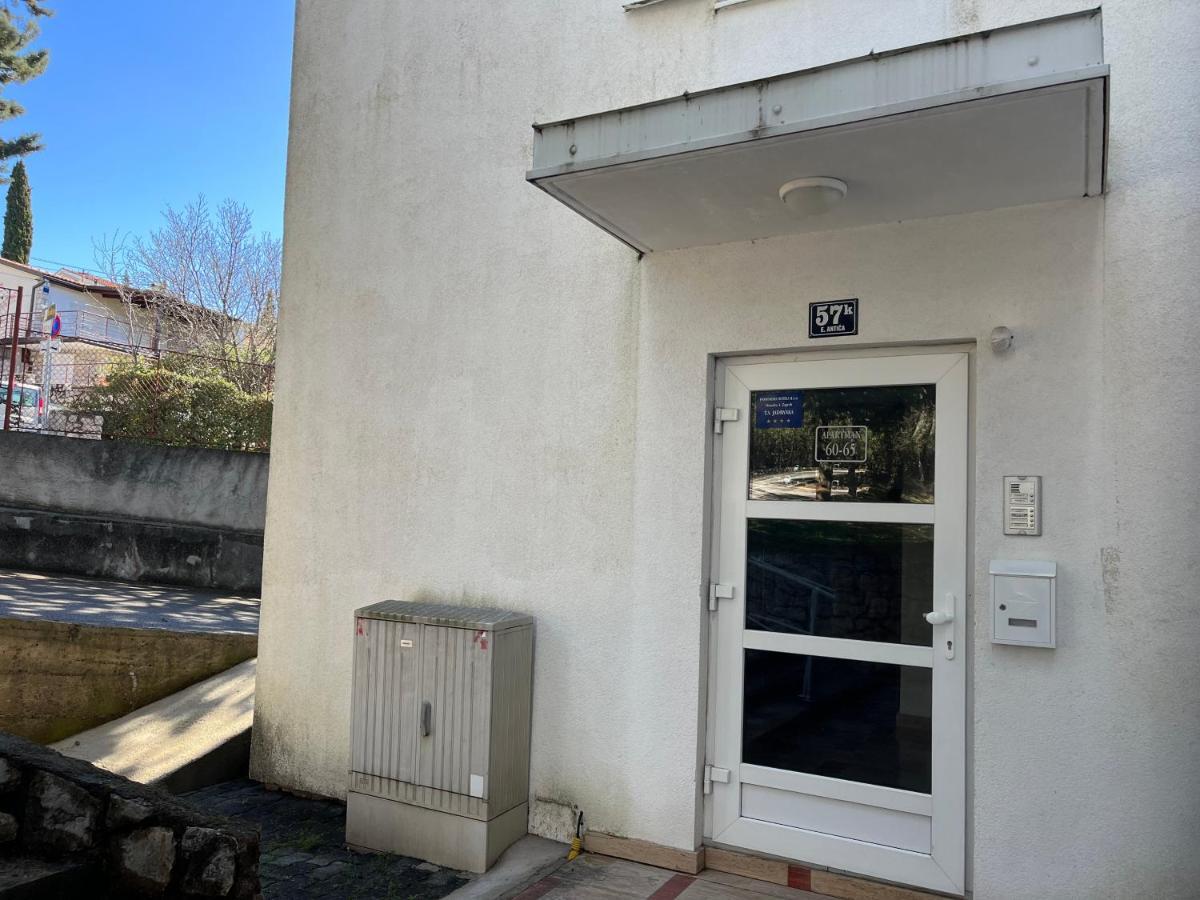Apartman Maja Selce Exterior photo